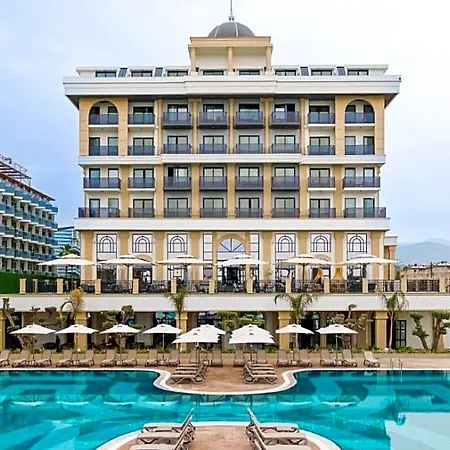 Hotel Serenity Queen 5*