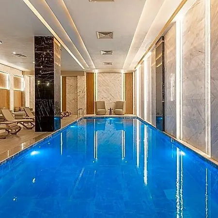 Hotel Serenity Queen 5*